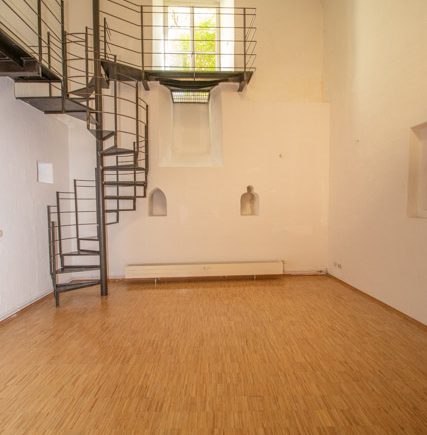 Wohnzimmer mit Galerie