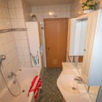 Badezimmer EG